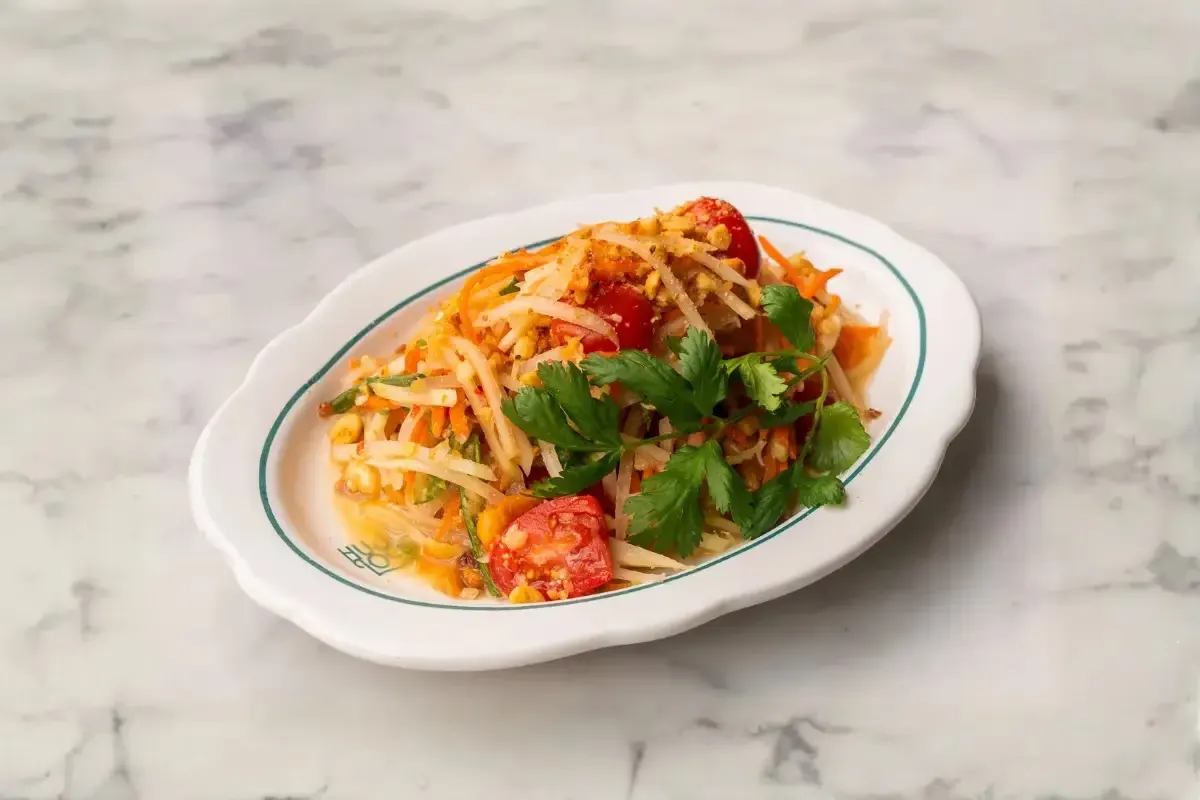 The green papaya salad