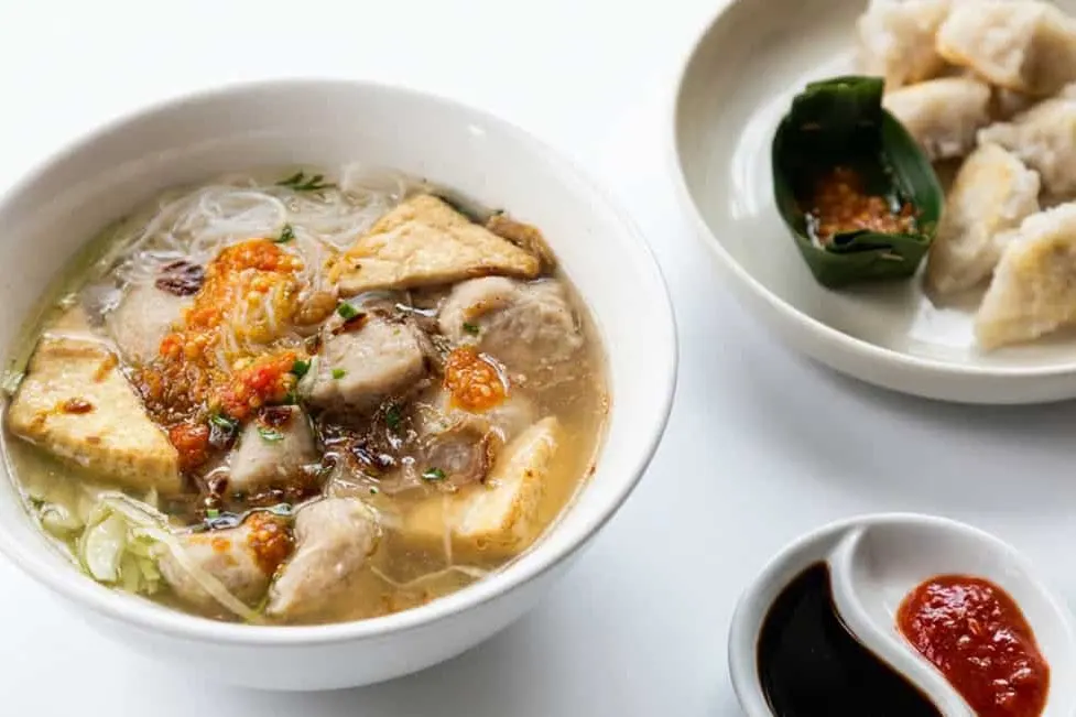 A bowl of bakso ayam
